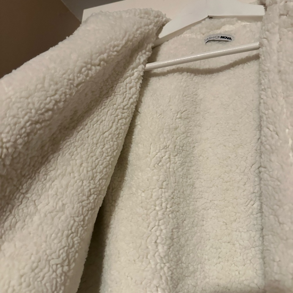 Fashion Nova Tara Mongeau Women's Denim Faux Sherpa-Lined Coat - Picture 2 of 5